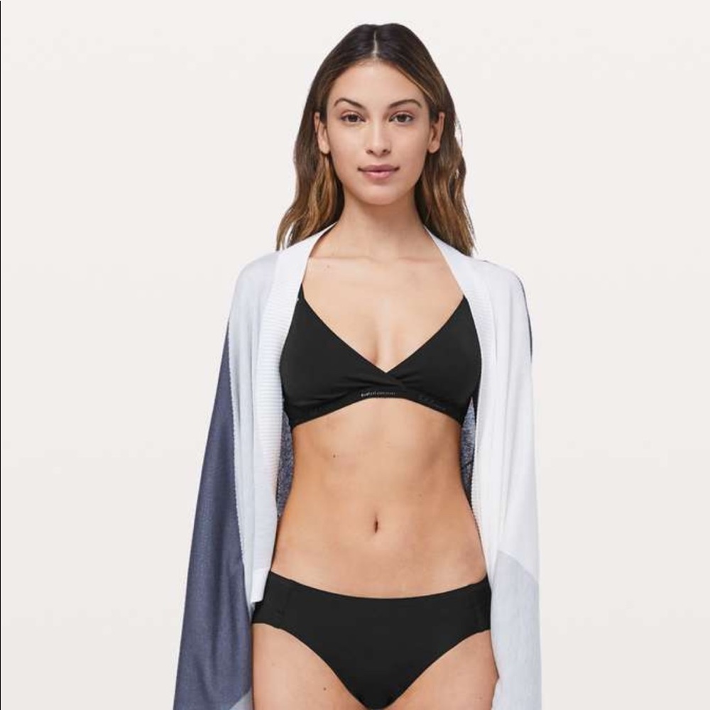 LULULEMON Simply Strappy Bralette new with tags
